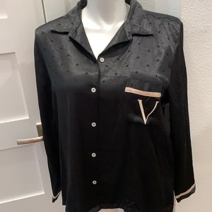 NWT VS Pajama Top